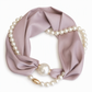 🧣✨ 3-in-1 Sjaal met Pareldetails & Afneembare Ketting – Magnetische Sluiting voor Elegante Looks